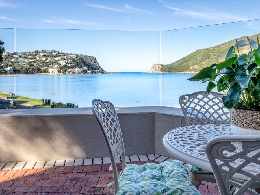 4 Bedroom Property for Sale in Leisure Isle Western Cape